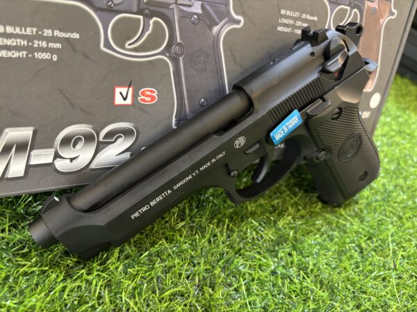 BERETTA M92 Black Full Metal Body Made in Taiwan - Image 4