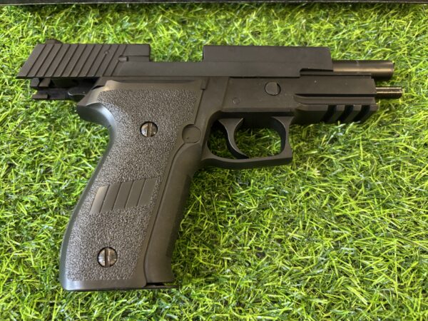 SIG SAUER P226 MK25 Made in Taiwan - Image 7