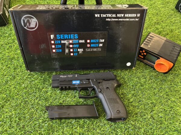 SIG SAUER P226 MK25 Made in Taiwan - Image 9