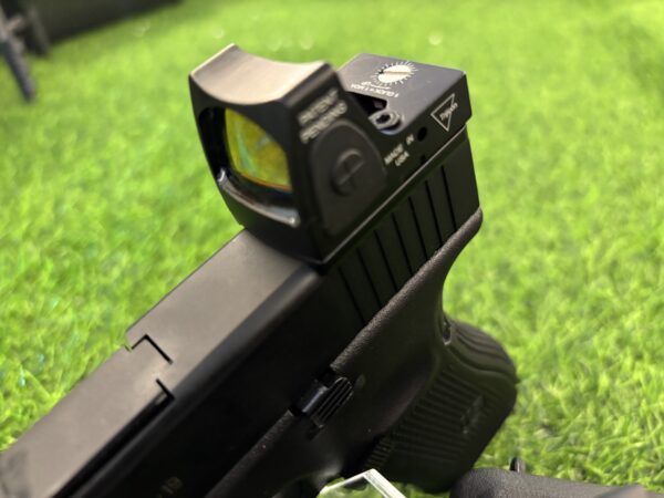 Glock Red Dot Sight MINI Airsoft Holographic, Fit 20 มม. Picatinny/Weaver Rail - Image 9