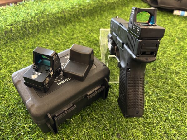 Glock Red Dot Sight MINI Airsoft Holographic, Fit 20 มม. Picatinny/Weaver Rail - Image 12