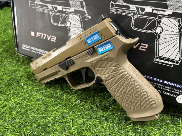 WE SIGSAUER P320 F18V2 TAN Made in Taiwan - Image 3